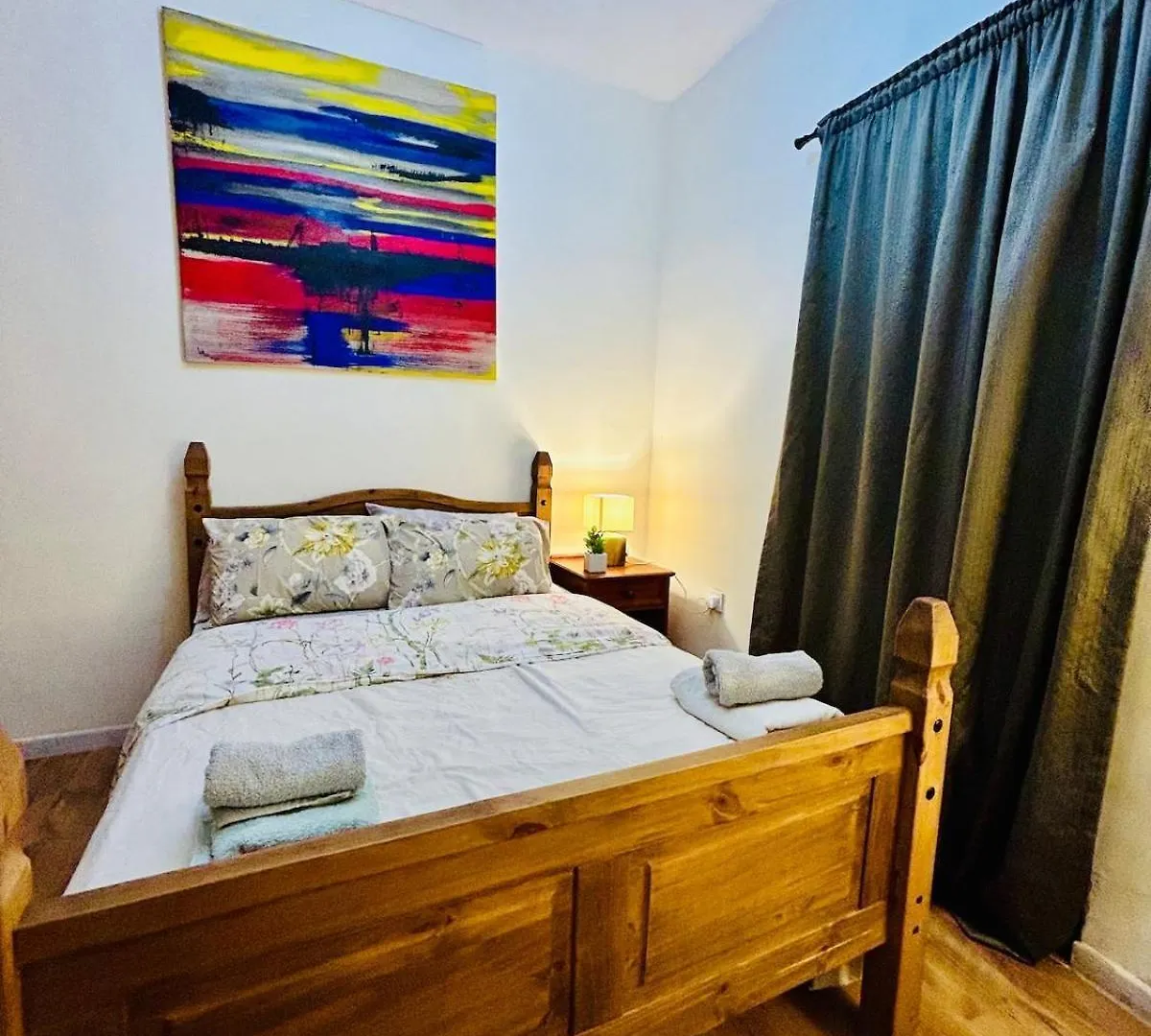 Apartment Central Comfort - 4 Bdr Apartment, Artfully Designed Gzira