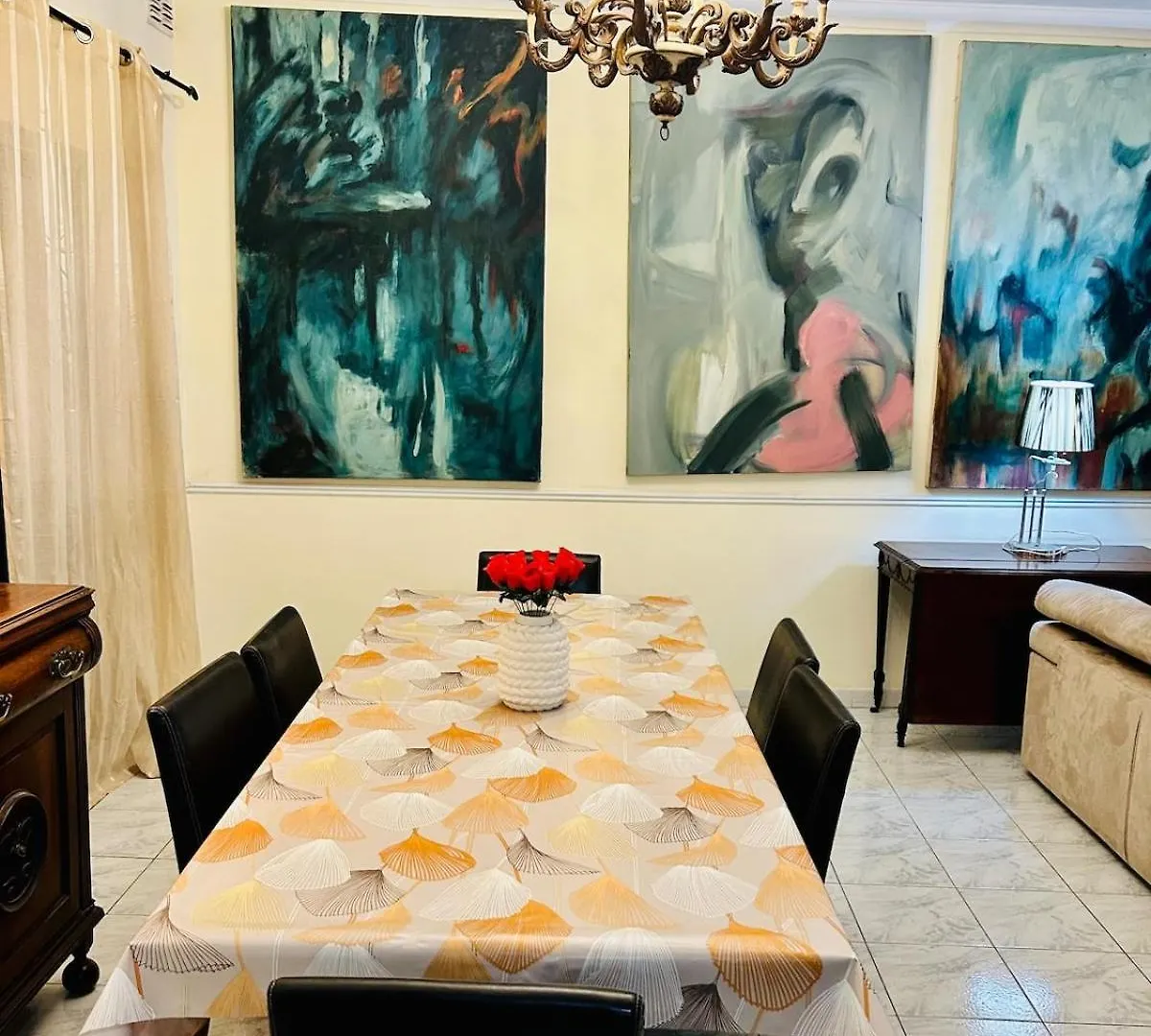 Apartment Central Comfort - 4 Bdr Apartment, Artfully Designed Gzira